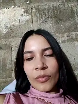 Snapshot of BiancaRoyale chatting on 07-19-26, 02:48 BiancaRoyale online show from 07-19-26, 02:48