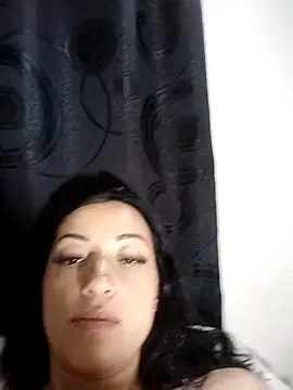 Snapshot of Meeegan_lov chatting on 06-16-26, 01:19 Meeegan lov online show from 06-16-26, 01:19