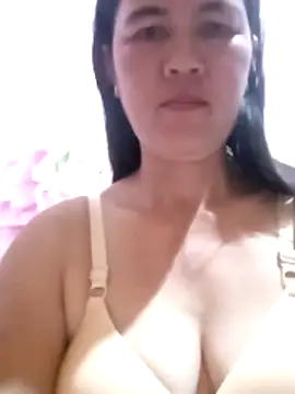 sweet lyn2025 online show from 03-11-26, 07:20