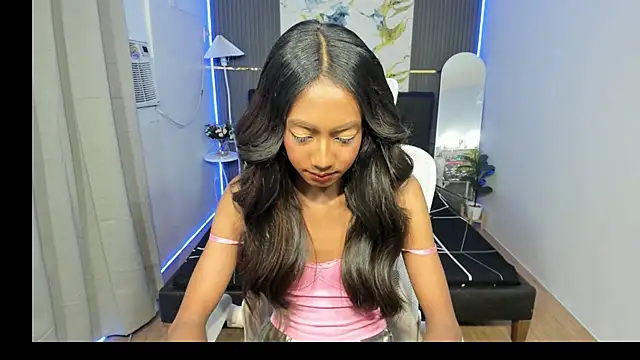 BlackbarbieXXL online show from 04-03-26, 08:07