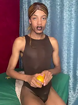 Kinky-Nicky04 online show from 07-30-26, 01:54