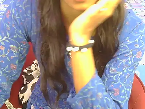Snapshot of yours-isha chatting on 06-05-26, 01:45 yours-isha online show from 06-05-26, 01:45