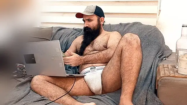 Snapshot of Barba_Negra_Fumador chatting on 06-30-26, 05:36 Barba Negra Fumador online show from 06-30-26, 05:36
