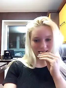 Glowing Jessica online show from 03-04-26, 04:24