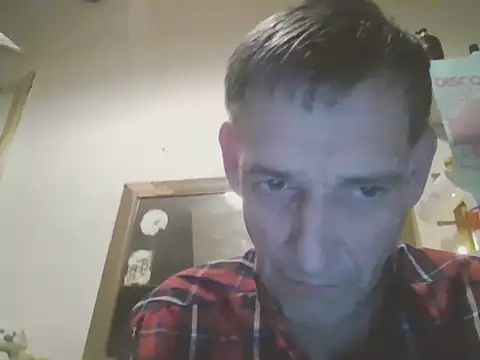 DOUBLETROUBLE7773 online show from 03-20-26, 05:01