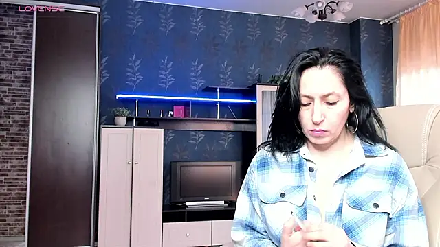 Lucky Milf online show from 03-06-26, 10:34