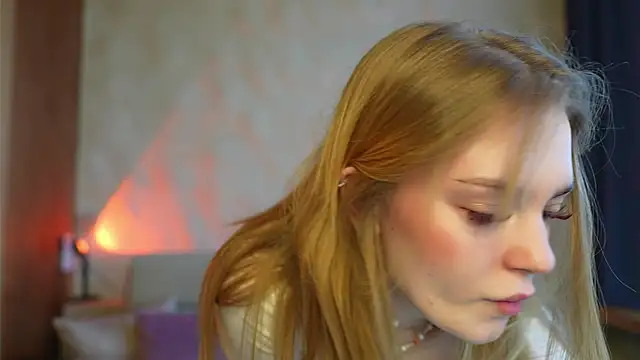 cyberl0ve  online show from 04-05-26, 03:42