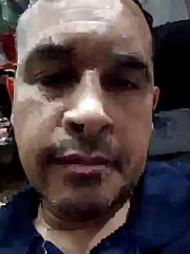 Ezehombre online show from 04-04-26, 01:15