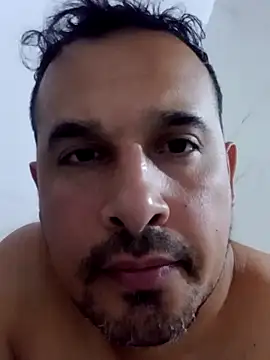 Ezehombre online show from 04-13-26, 05:51