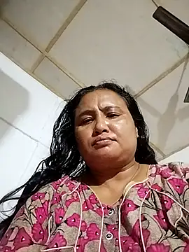 Snapshot of Rashi_bhabi chatting on 08-09-26, 05:40 Rashi bhabi online show from 08-09-26, 05:40
