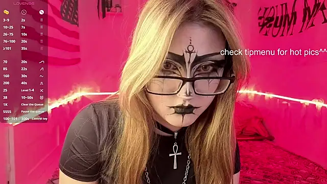 CucKuhta online show from 06-10-26, 04:28