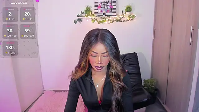 Snapshot of ariabrown23 chatting on 05-02-26, 02:27 ariabrown23 online show from 05-02-26, 02:27