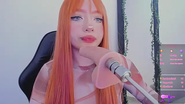 Snapshot of Kloeraize chatting on 05-16-26, 07:05 Kloeraize online show from 05-16-26, 07:05