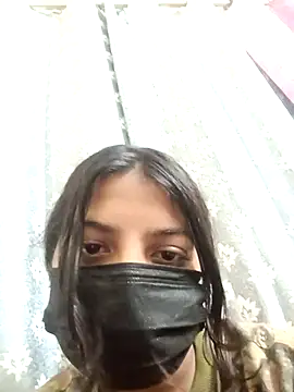 Snapshot of blacky_bby chatting on 07-15-26, 05:40 blacky bby online show from 07-15-26, 05:40
