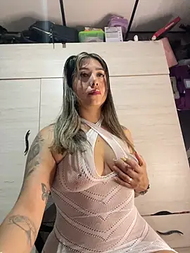 Snapshot of stefanyqueen69 chatting on 05-06-26, 01:16 stefanyqueen69 online show from 05-06-26, 01:16