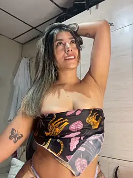 Snapshot of stefanyqueen69 chatting on 05-13-26, 10:49 stefanyqueen69 online show from 05-13-26, 10:49