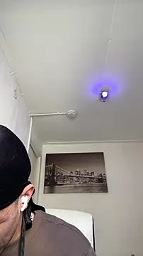 TitanNoir online show from 04-07-26, 12:05