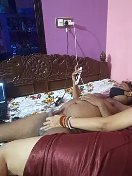 Couple hot999 online show from 07-26-26, 08:27