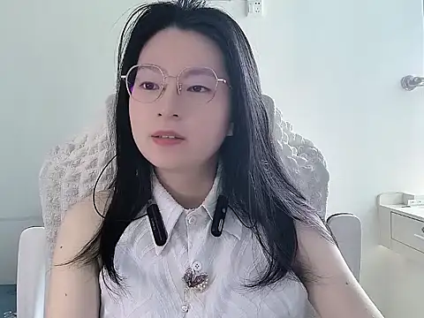 Eeya-36 online show from 03-16-26, 07:01