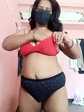 Miss-Dolly07 online show from 06-18-26, 10:19