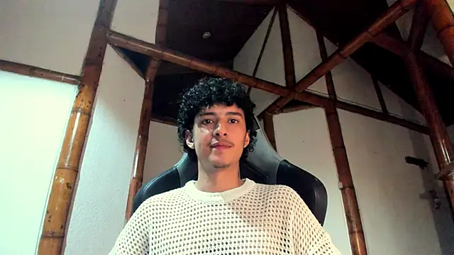 santi young twink online show from 03-05-26, 06:09