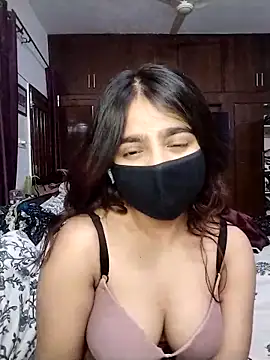 Snapshot of Ishaa_22 chatting on 04-02-26, 07:33 Ishaa 22 online show from 04-02-26, 07:33