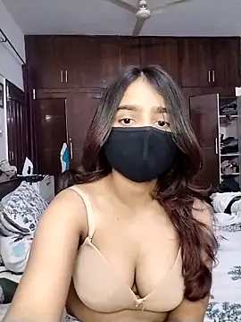 Snapshot of Ishaa_22 chatting on 04-05-26, 09:39 Ishaa 22 online show from 04-05-26, 09:39