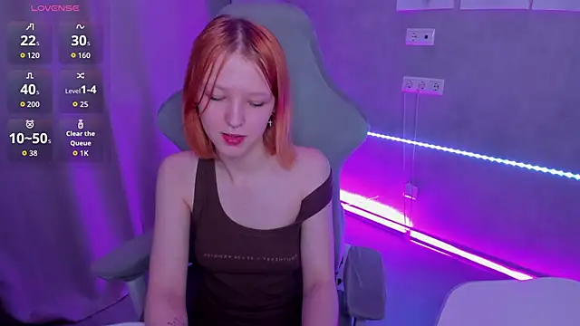 Emma Dusk online show from 06-04-26, 02:39