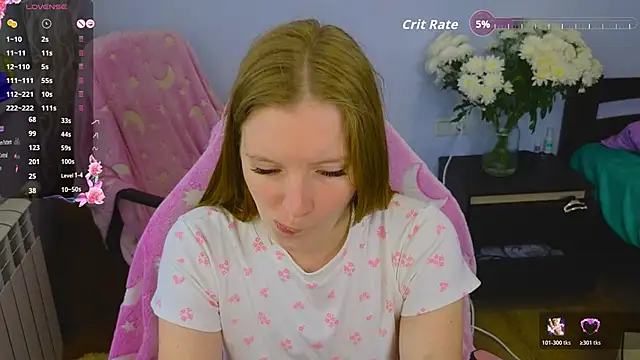 Snapshot of Mary_Blu chatting on 05-13-26, 07:28 Mary Blu online show from 05-13-26, 07:28