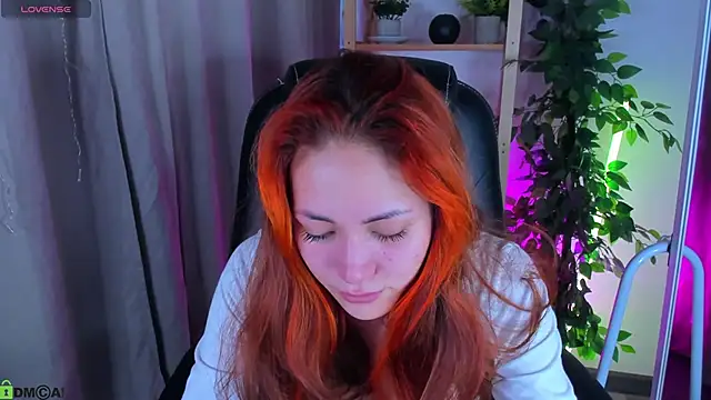 Alishha Sky online show from 04-21-26, 12:23