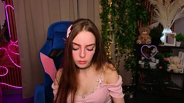 Snapshot of BarbaraMcDaniel chatting on 03-27-26, 06:51 BarbaraMcDaniel online show from 03-27-26, 06:51