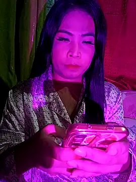 Snapshot of Roxanne_Smith23 chatting on 06-16-26, 01:36 Roxanne Smith23 online show from 06-16-26, 01:36