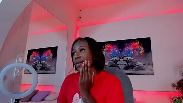 Snapshot of rosi_cooper chatting on 05-15-26, 10:44 rosi cooper online show from 05-15-26, 10:44