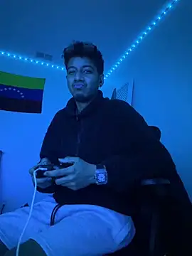 usrrnamemejs online show from 03-03-26, 05:02