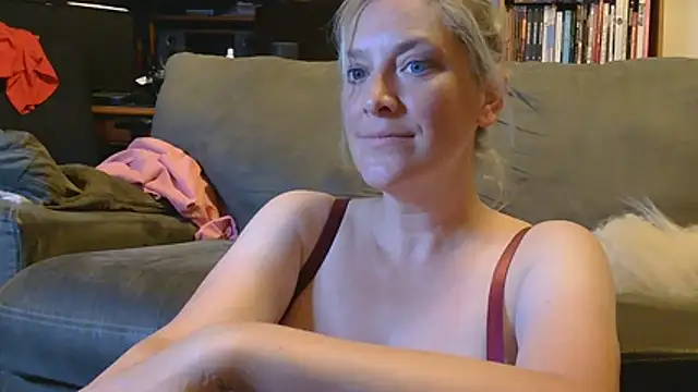 MistyMountains96 online show from 06-17-26, 03:09