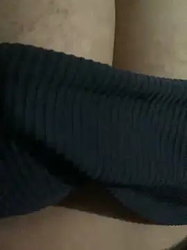 Snapshot of Cecilia_23 chatting on 03-31-26, 04:02 Cecilia 23 online show from 03-31-26, 04:02