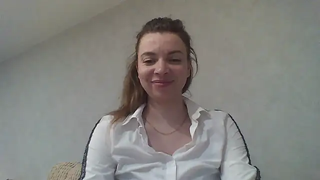 Luna2547 online show from 03-21-26, 06:22