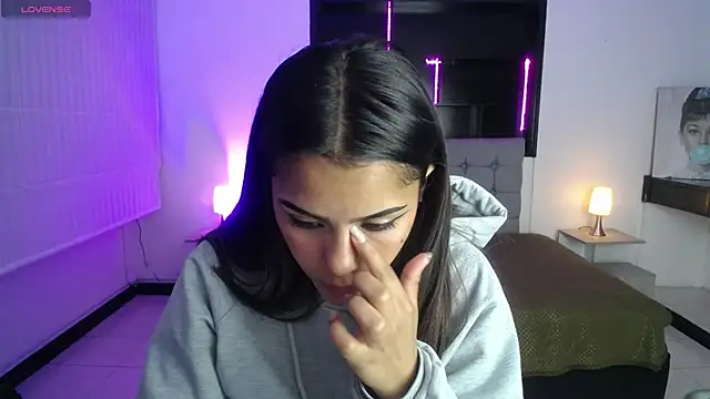  chloe 1 online show from 03-25-26, 01:50