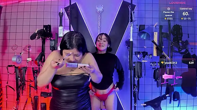 Tiffany Dulce BDSM online show from 03-05-26, 11:06