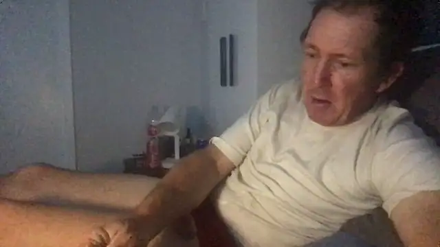 Snapshot of MrBombasticxxx chatting on 06-25-26, 08:13 MrBombasticxxx online show from 06-25-26, 08:13