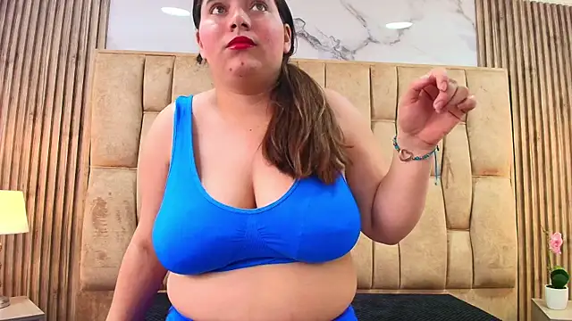 Estrella-gold online show from 04-21-26, 07:28