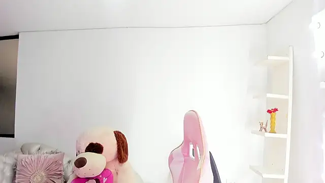 KoralCruz  online show from 03-28-26, 02:49