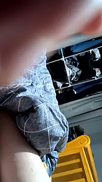 Snapshot of mywife_mademe_takebbc chatting on 03-09-26, 04:05 mywife mademe takebbc online show from 03-09-26, 04:05