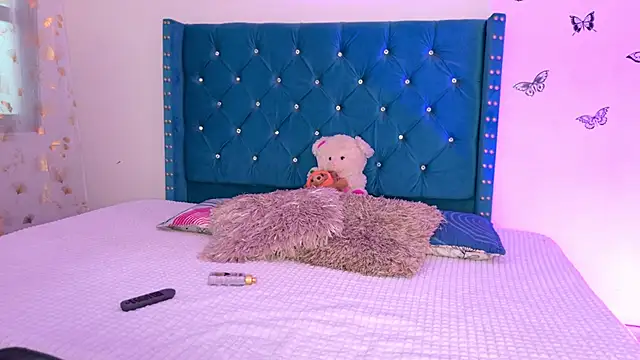  Scarlett-1  online show from 03-06-26, 12:45