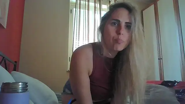 Emilyvuxa online show from 05-01-26, 10:42