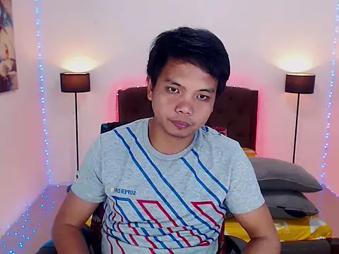 IANhARDfUcker online show from 03-07-26, 02:41