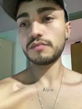 Lucasss2204 online show from 03-16-26, 05:44