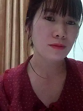 Snapshot of Bondgirl_9 chatting on 03-12-26, 06:03 Bondgirl 9 online show from 03-12-26, 06:03