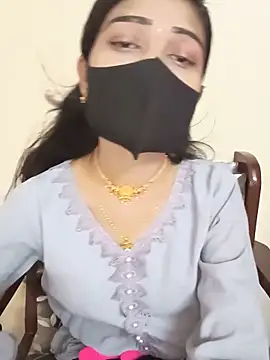 Snapshot of Rubina_69 chatting on 06-01-26, 02:52 Rubina 69 online show from 06-01-26, 02:52