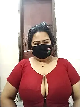 Star--Girl online show from 04-20-26, 01:47